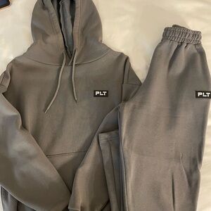 PrettyLittleThing Charcoal Lounge Set